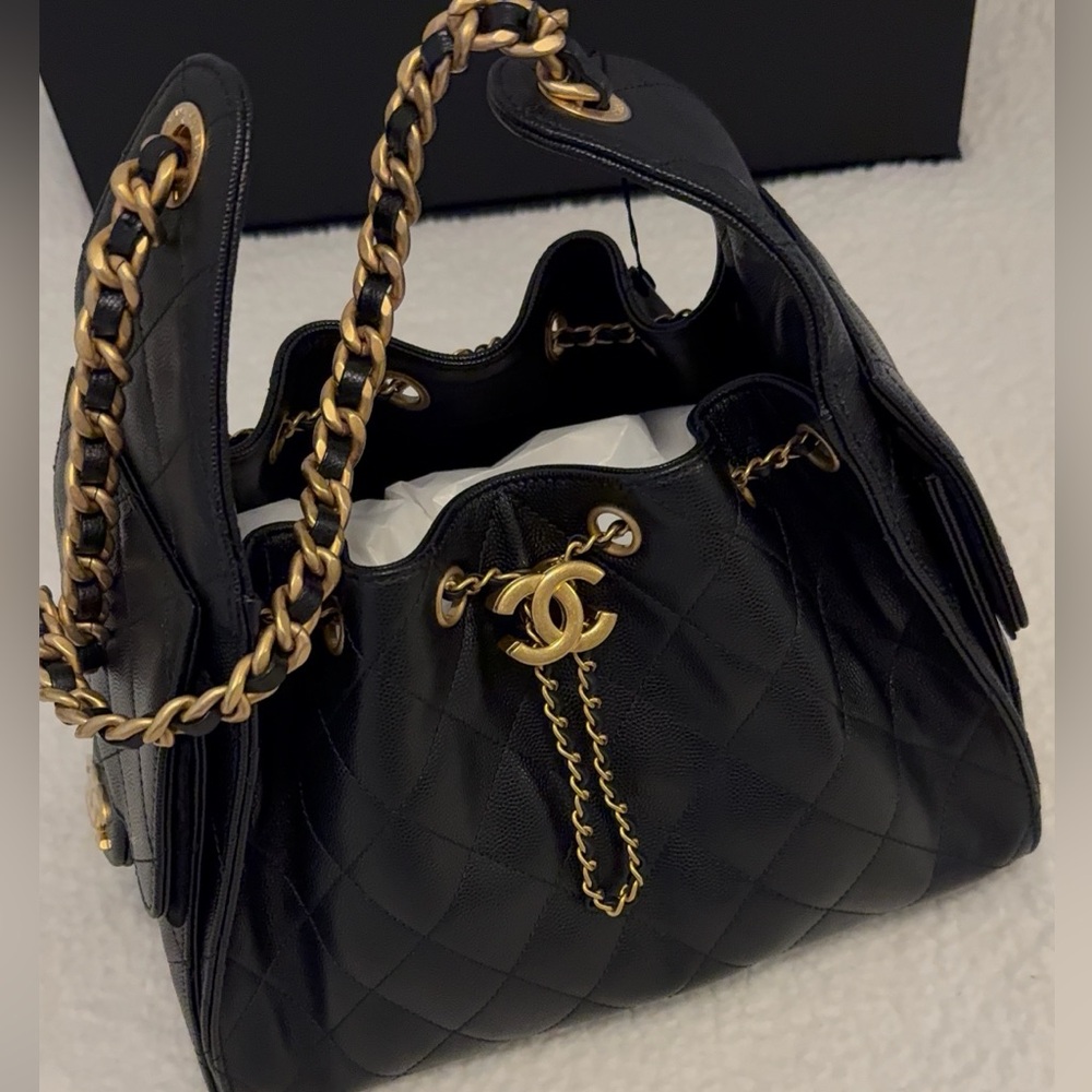 Chanel 25 Small - Picture 1 of 4